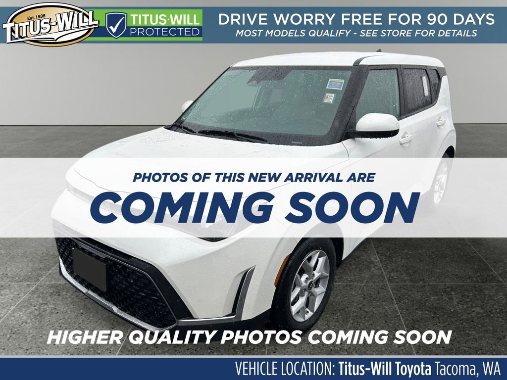 Used 2025 Kia Soul S image 2