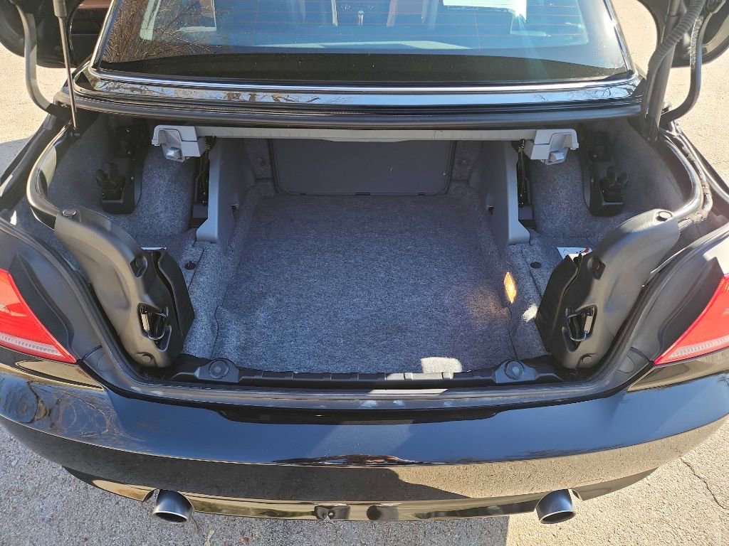 Used 2008 BMW 335i Convertible image 31