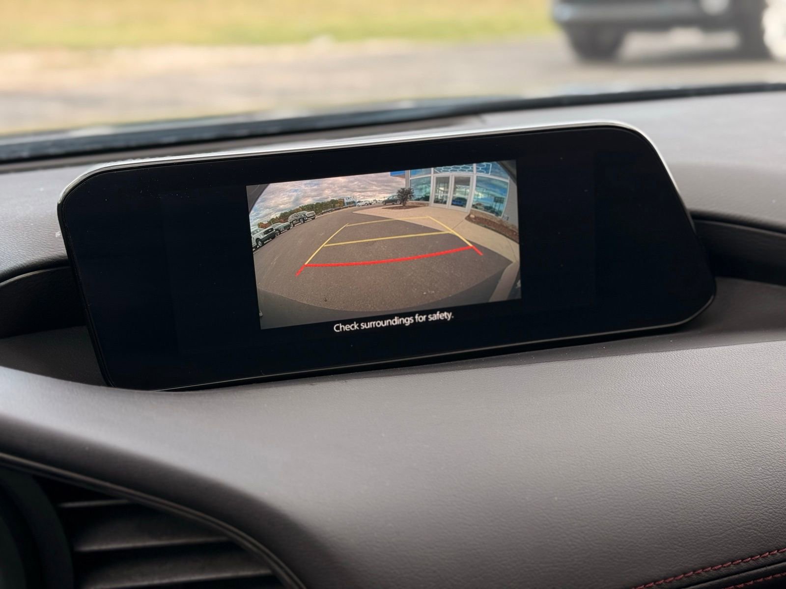 Used 2024 MAZDA MAZDA3 s image 29