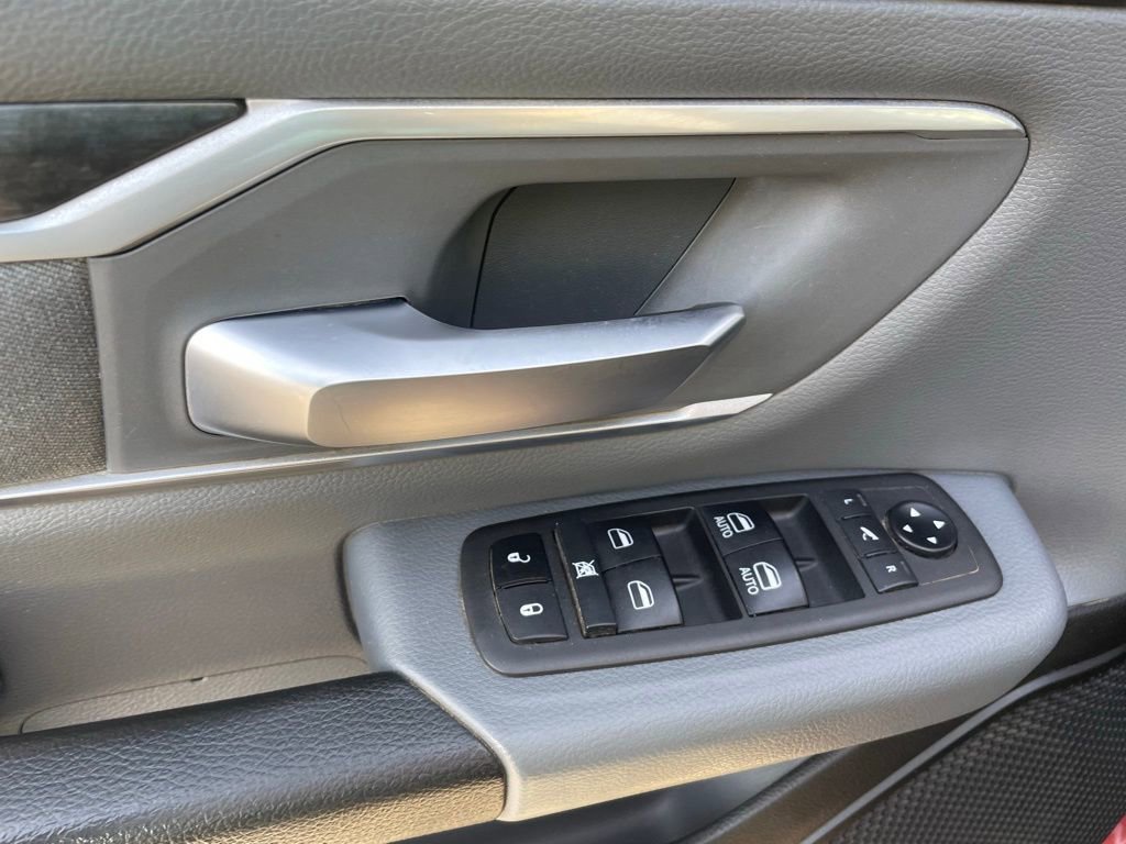 Used 2021 RAM 1500 Big Horn image 12