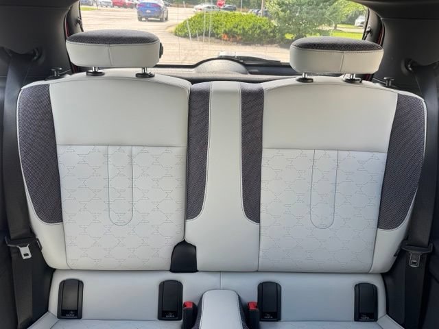 Certified 2026 MINI Cooper 2-Door Hardtop FWD image 27