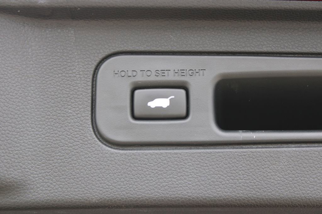 Used 2023 Honda Pilot EX-L image 30