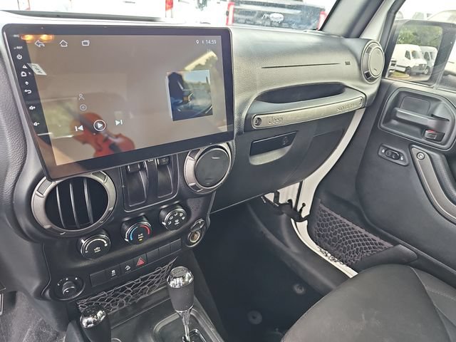 Used 2017 Jeep Wrangler Sport w/ Quick Order Package 24S AWD/4WD image 20