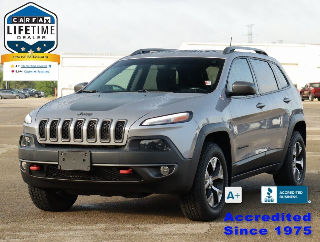 Used 2018 Jeep Cherokee Trailhawk w/ Comfort/Convenience Group image 3