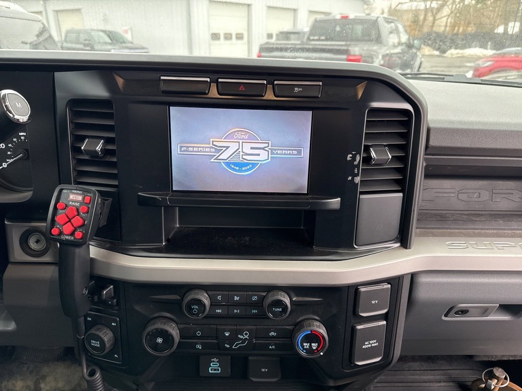 Used 2023 Ford F250 XL w/ XL Off-Road Package image 8