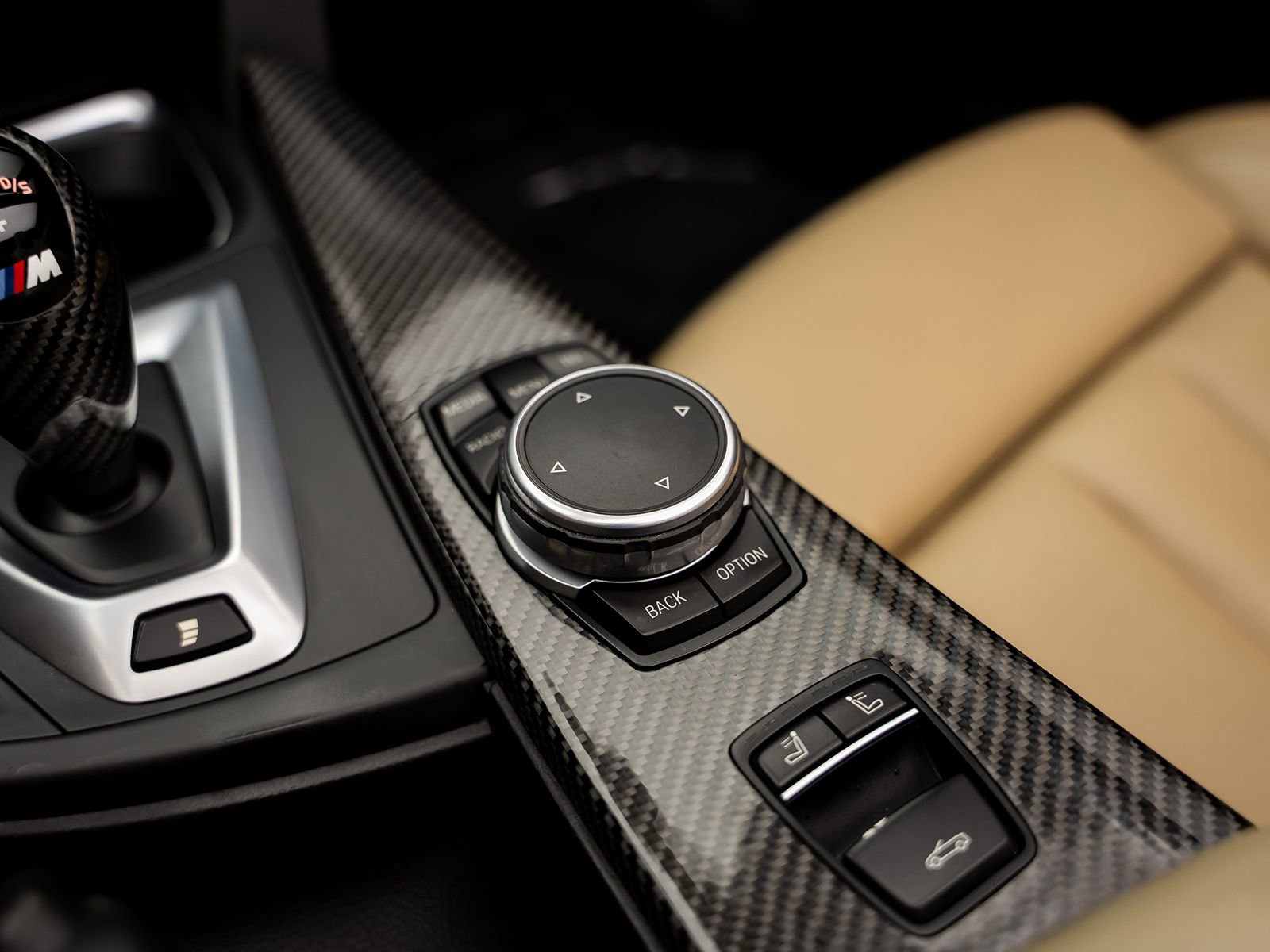 Used 2015 BMW M4 Convertible image 54