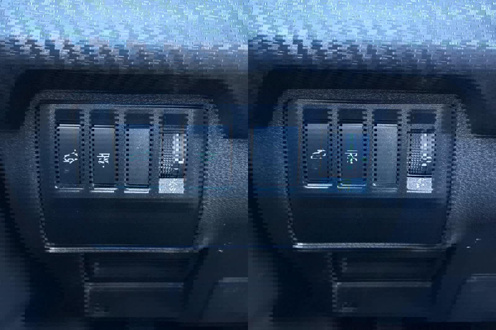 Certified 2024 Subaru Ascent Premium w/ Convenience Package image 31