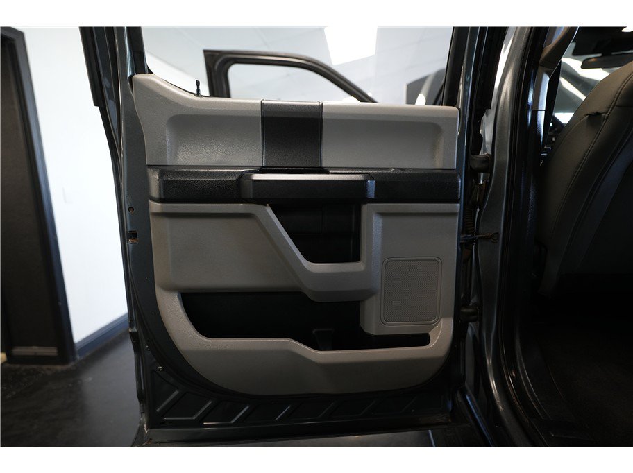 Used 2020 Ford F250 XL w/ STX Appearance Package AWD/4WD image 15