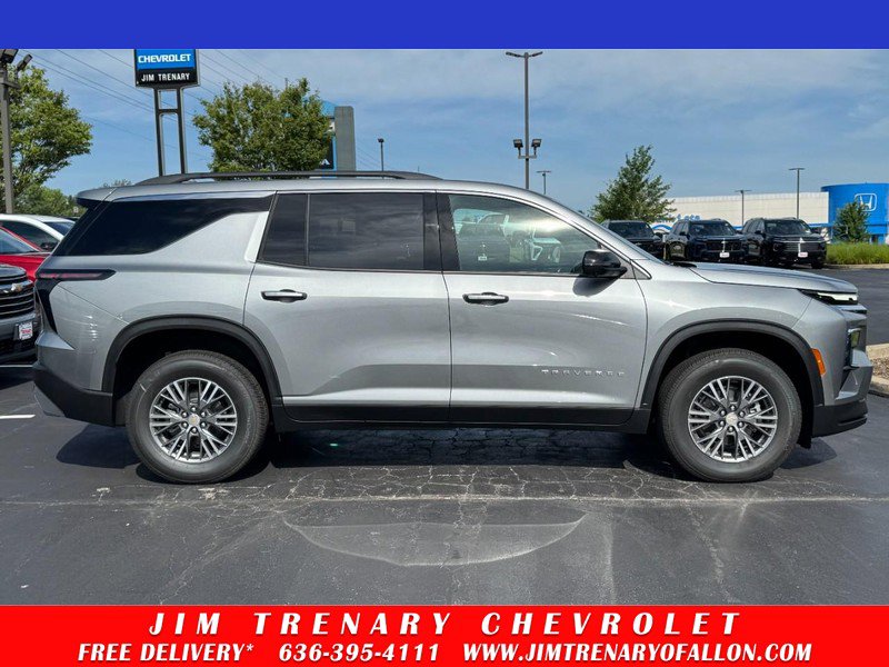 New 2025 Chevrolet Traverse LT w/ Driver Confidence Package