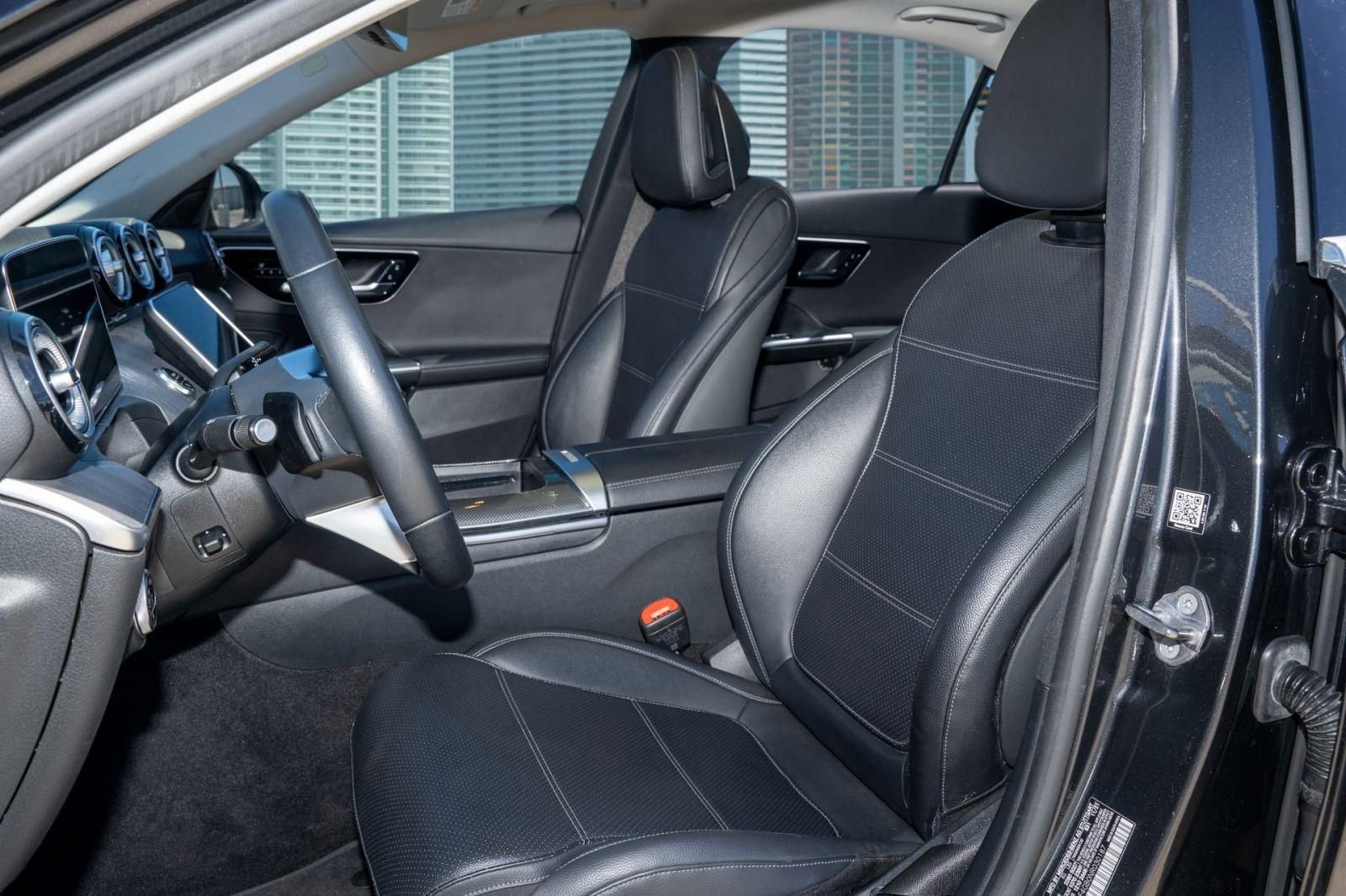 Used 2022 Mercedes-Benz C 300 Sedan image 16