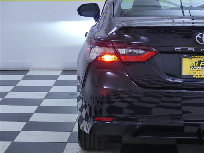 Used 2023 Toyota Camry SE image 27