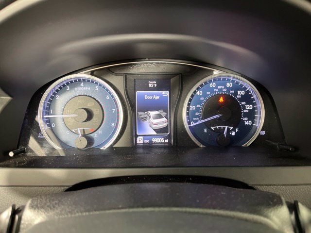 Used 2017 Toyota Camry LE FWD image 24