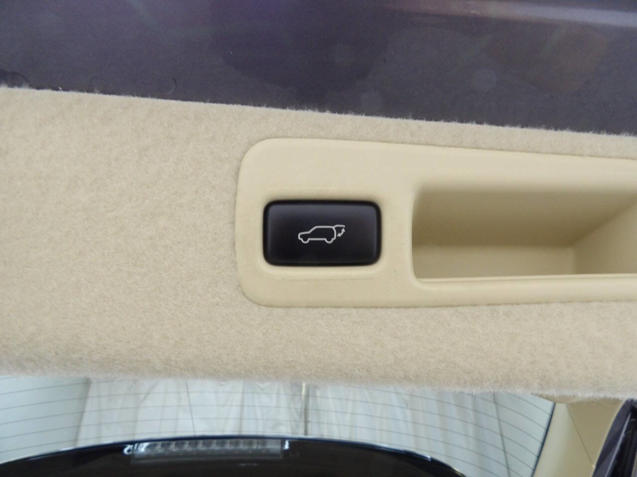 Used 2015 Lexus RX 450h AWD image 14