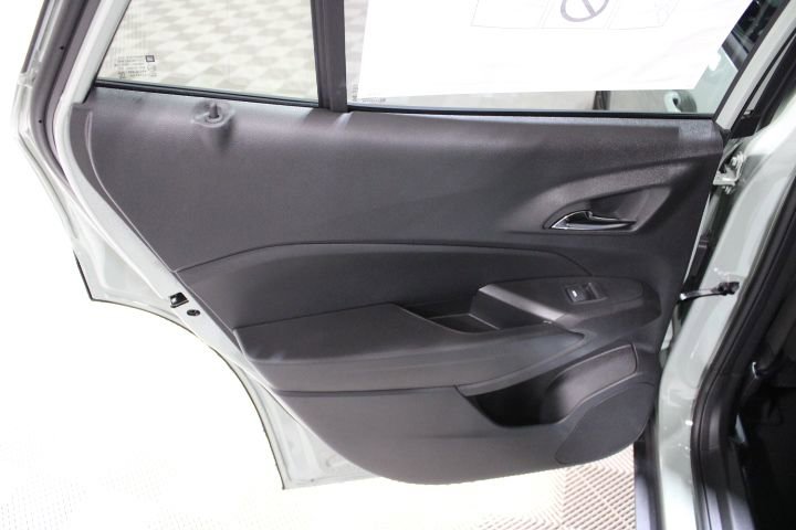 New 2026 Chevrolet Trax ACTIV w/ Driver Confidence Package FWD image 20