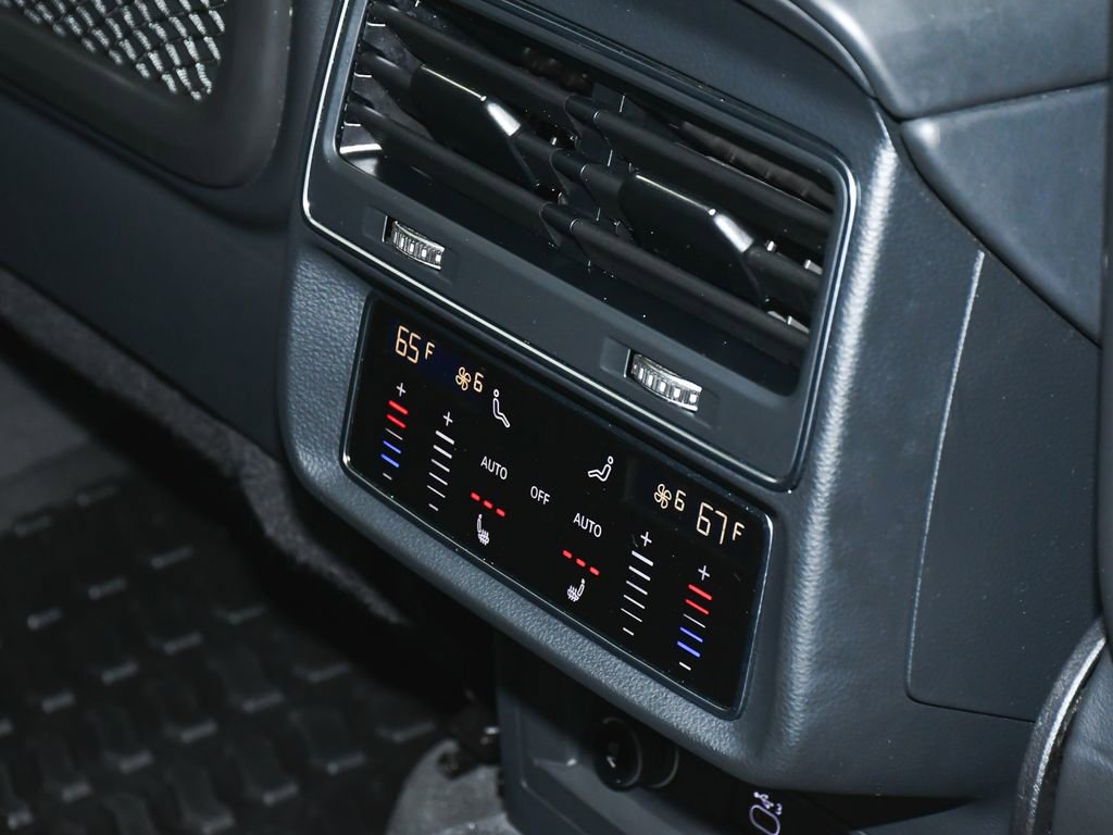 Used 2021 Audi SQ7 Premium Plus w/ Executive Package image 58