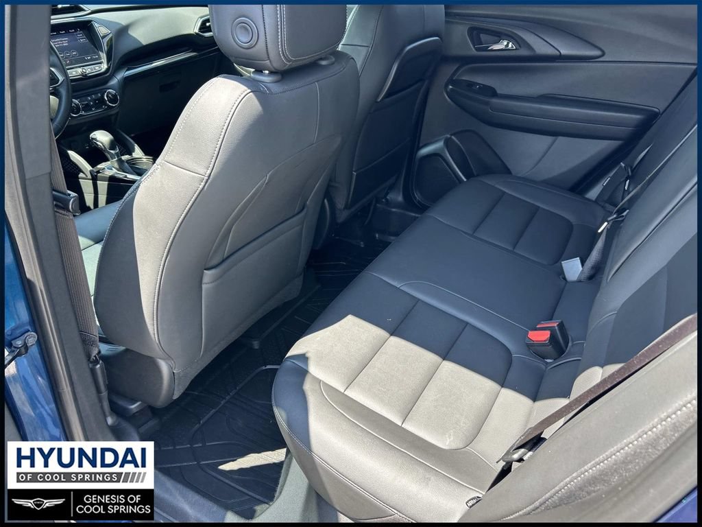 Used 2021 Chevrolet TrailBlazer LT w/ Premium Seating Package FWD image 19