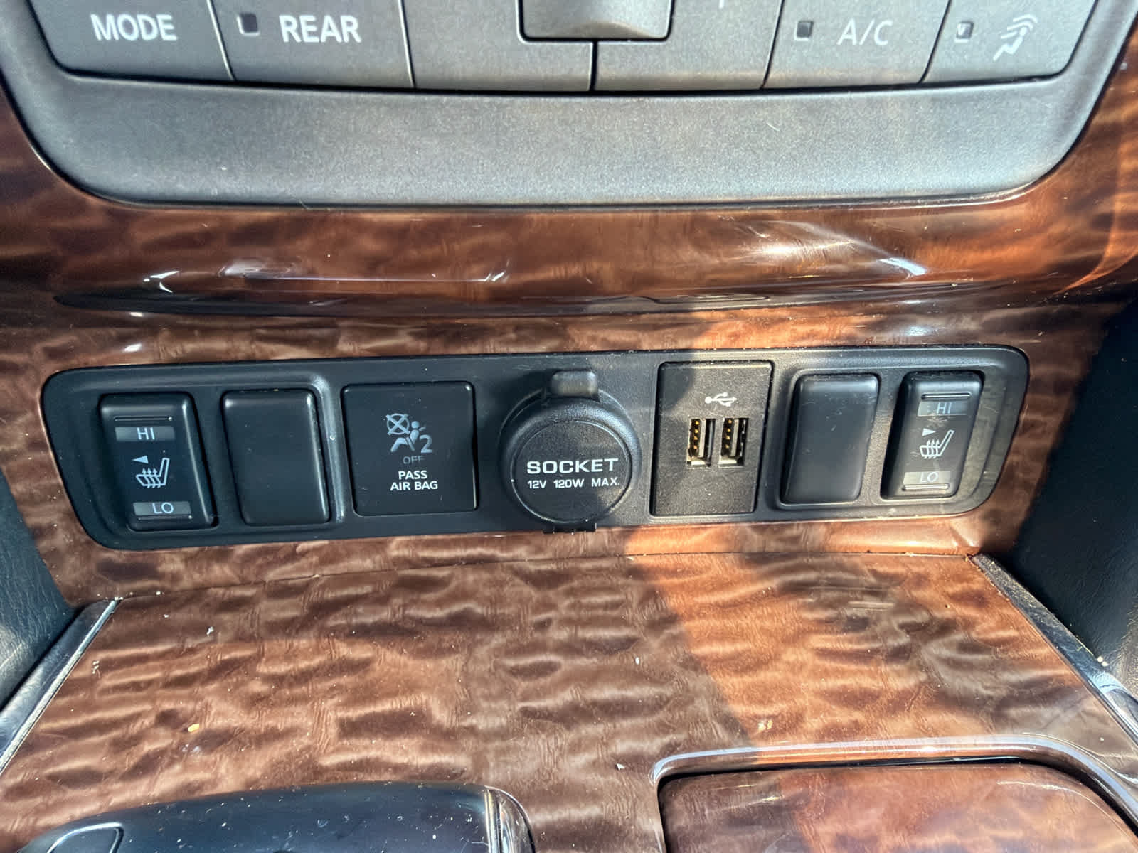 Used 2020 Nissan Armada SL w/ Premium Package AWD/4WD image 22