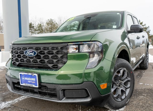 New 2025 Ford Maverick XLT w/ XLT Luxury Package