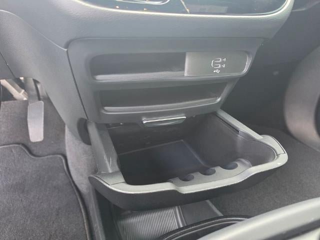 Used 2026 Chrysler Pacifica Select FWD image 19