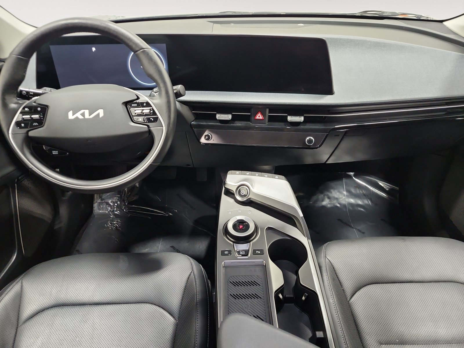 Used 2024 Kia EV6 Wind w/ Wind Technology Package AWD/4WD image 11