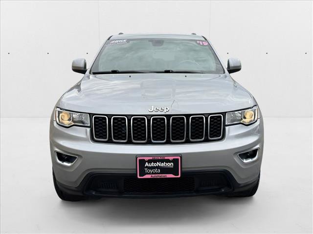 Used 2019 Jeep Grand Cherokee Laredo w/ Laredo X Package image 2