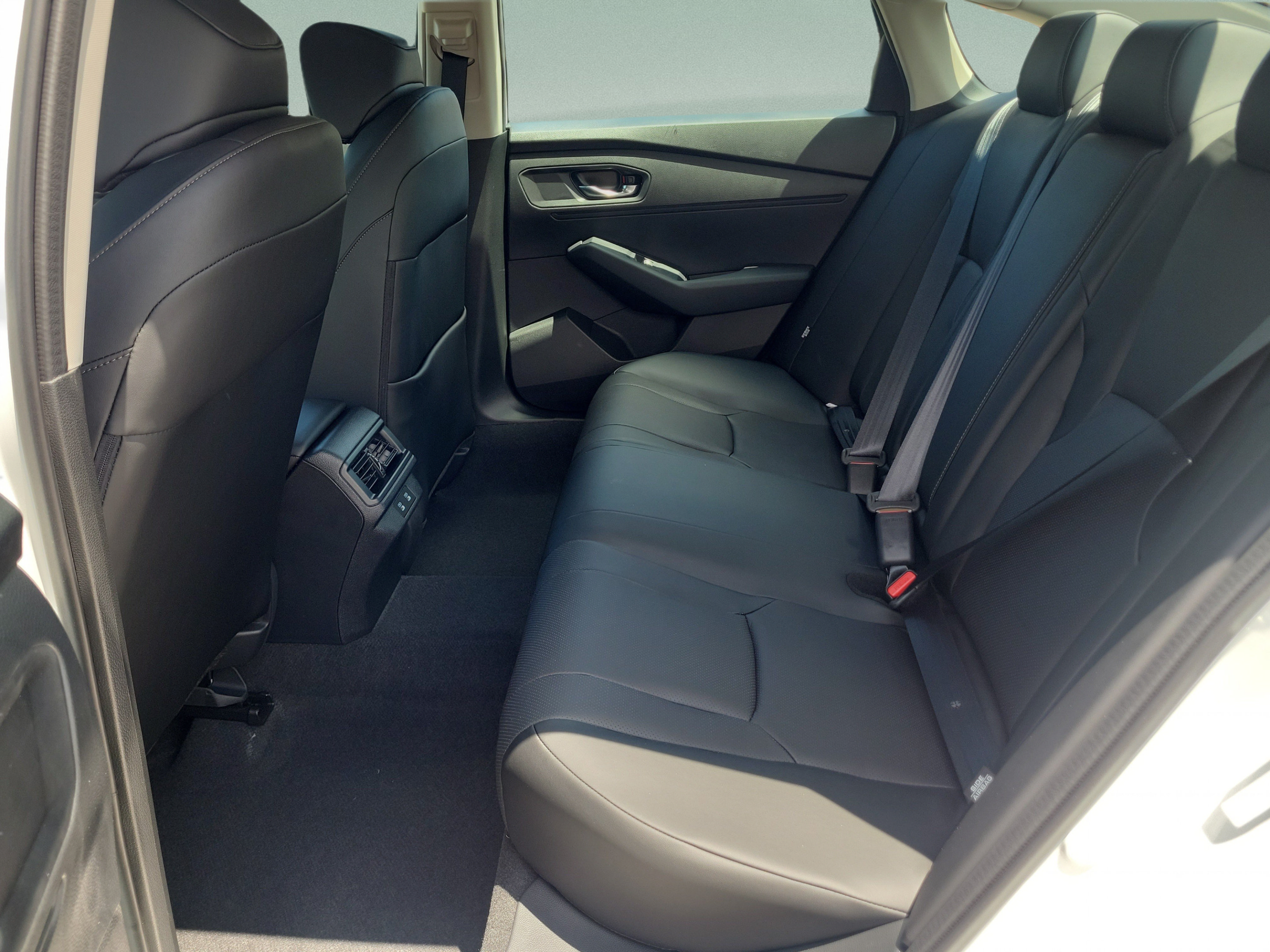 New 2026 Honda Accord EX-L image 9