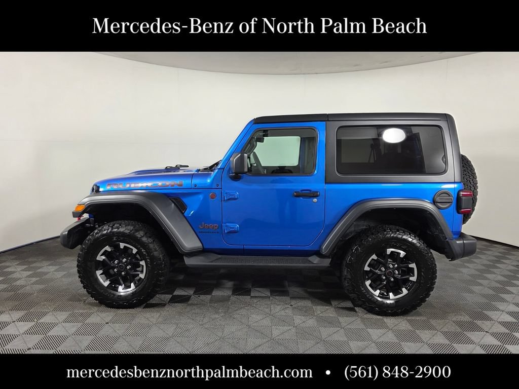 Used 2024 Jeep Wrangler Rubicon w/ Technology Group AWD/4WD image 3