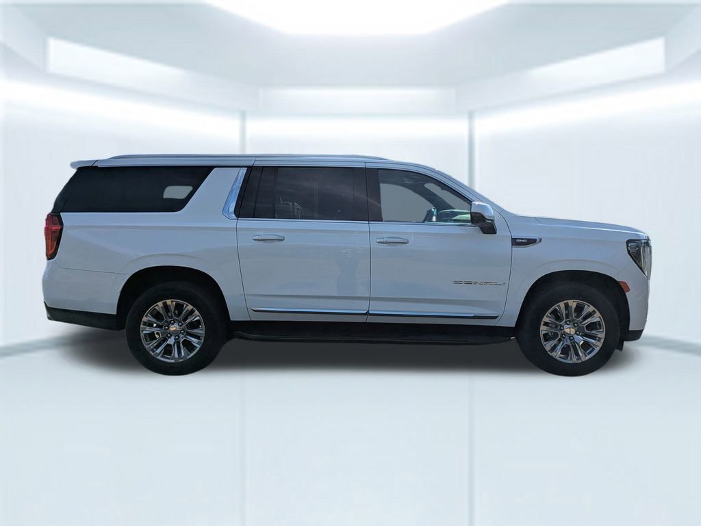 Used 2021 GMC Yukon XL Denali image 7