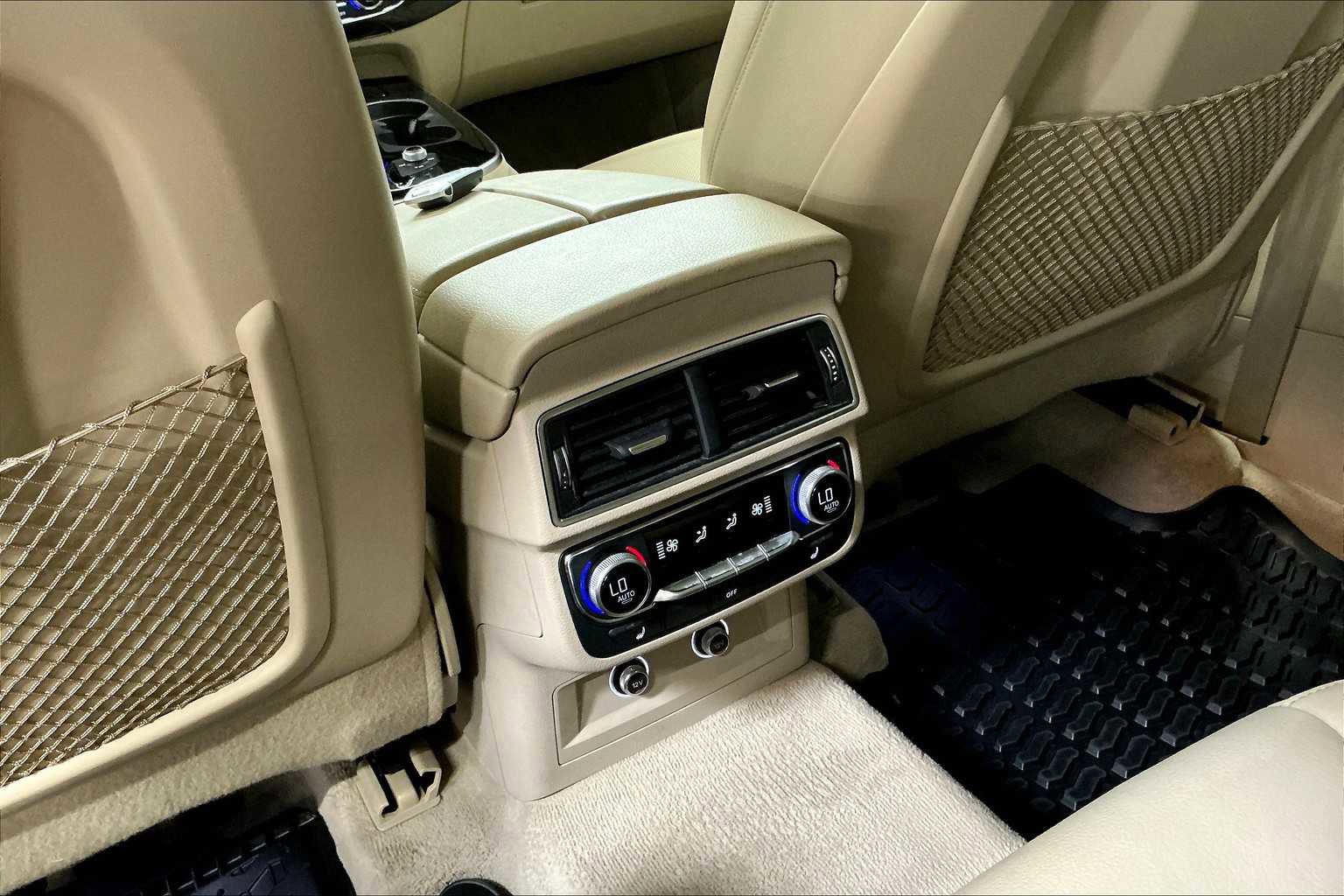 Used 2018 Audi Q7 3.0T Premium Plus w/ Premium Plus Package image 34