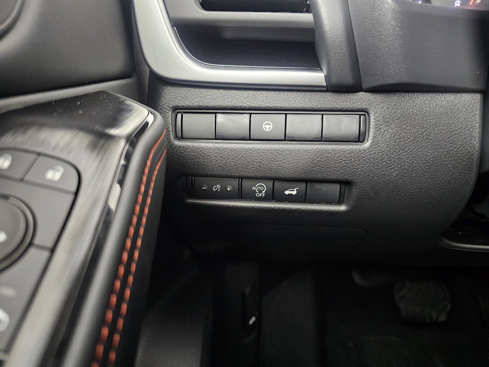 New 2026 Nissan Rogue SV image 37