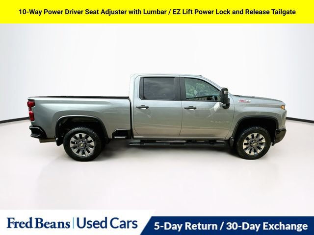 Used 2025 Chevrolet Silverado 2500 Custom w/ Custom Value Package AWD/4WD image 13
