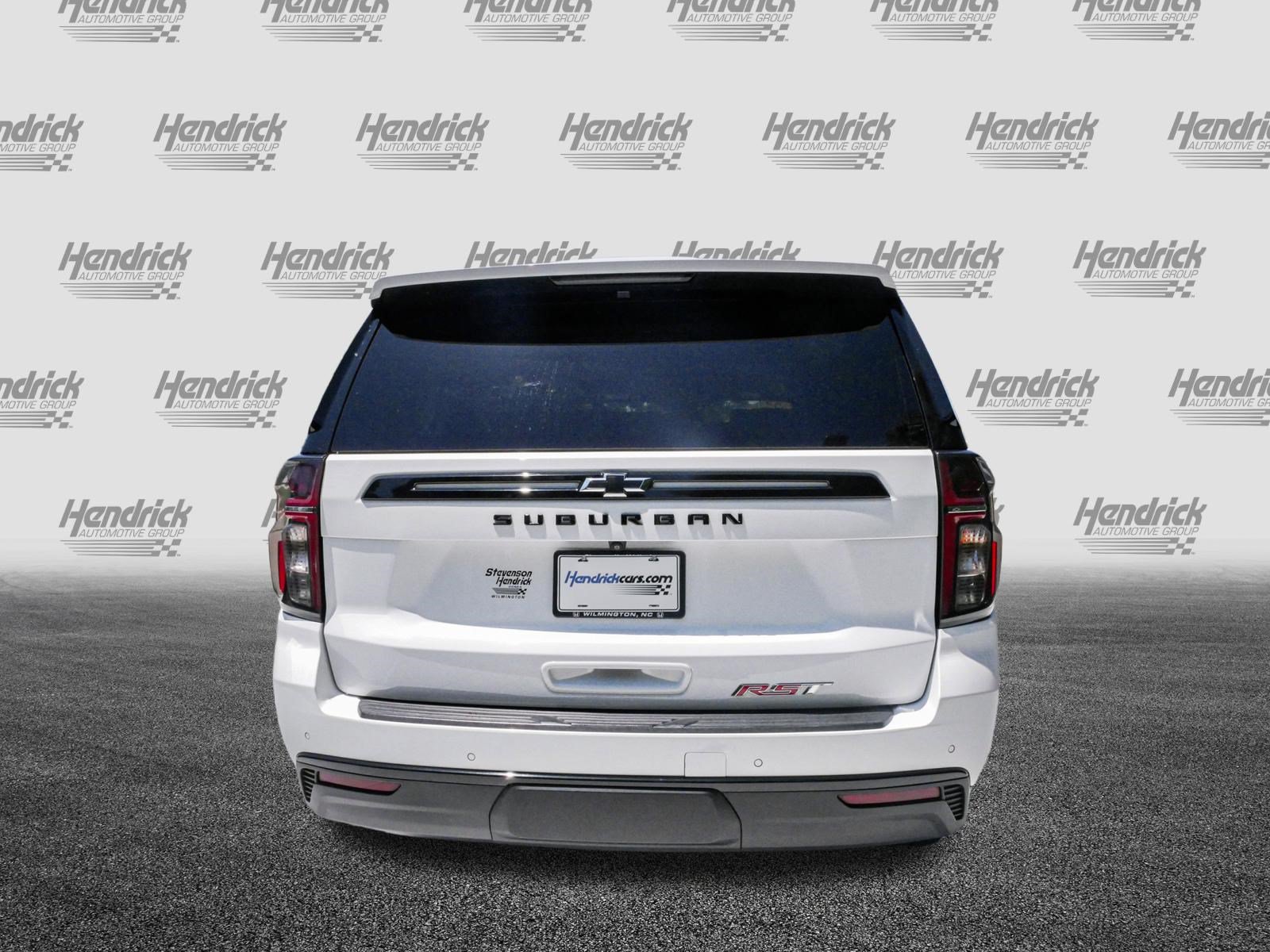 Used 2024 Chevrolet Suburban RST RWD image 9