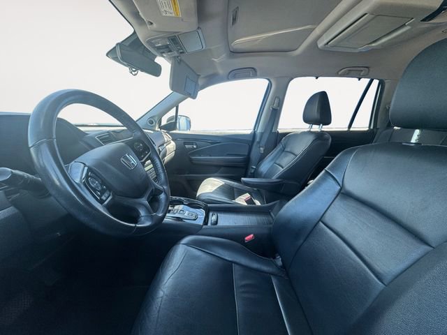 Used 2020 Honda Pilot Touring image 9