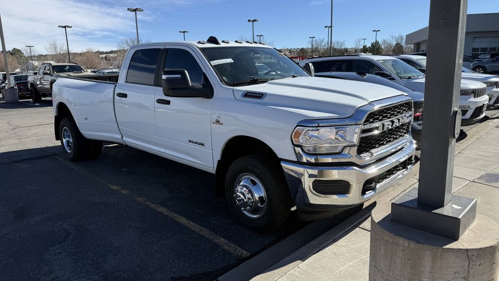 Used 2024 RAM 3500 Tradesman w/ Chrome Appearance Group image 2