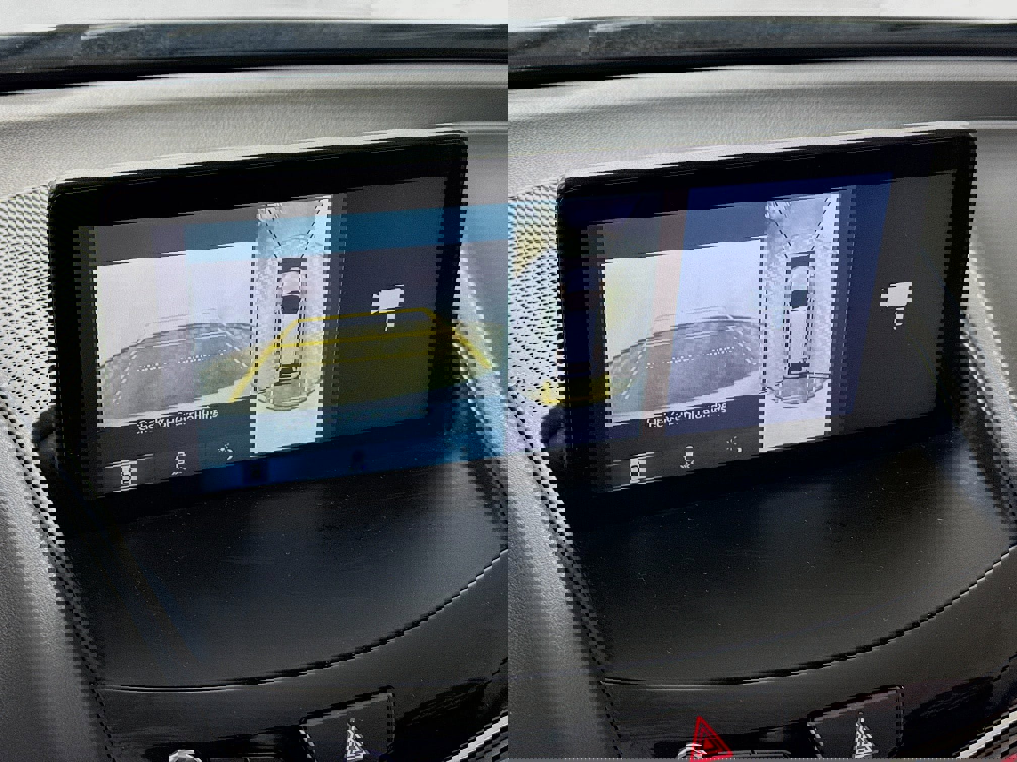 Used 2020 Acura RDX AWD w/ Advance Package image 3