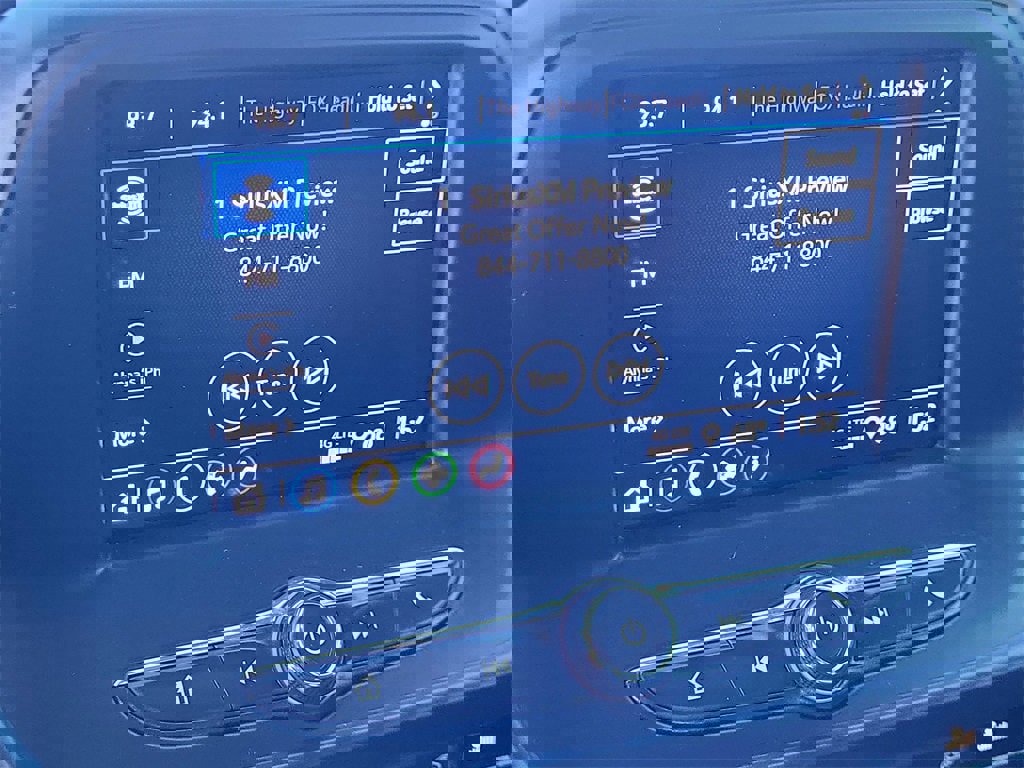 Certified 2022 Chevrolet Camaro LT image 23