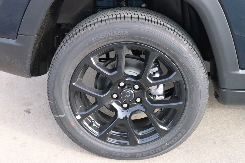 New 2026 Jeep Compass Latitude AWD/4WD image 16