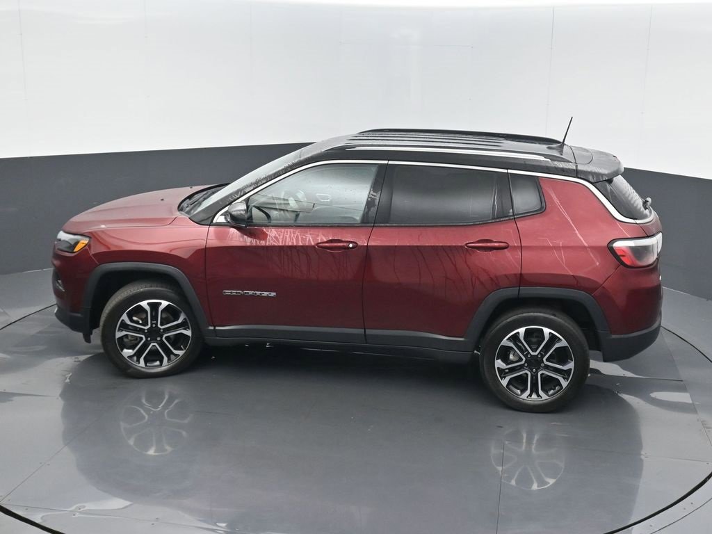 Certified 2022 Jeep Compass Limited image 42