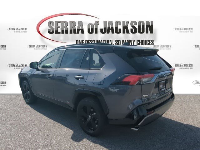 Used 2019 Toyota RAV4 XSE image 6