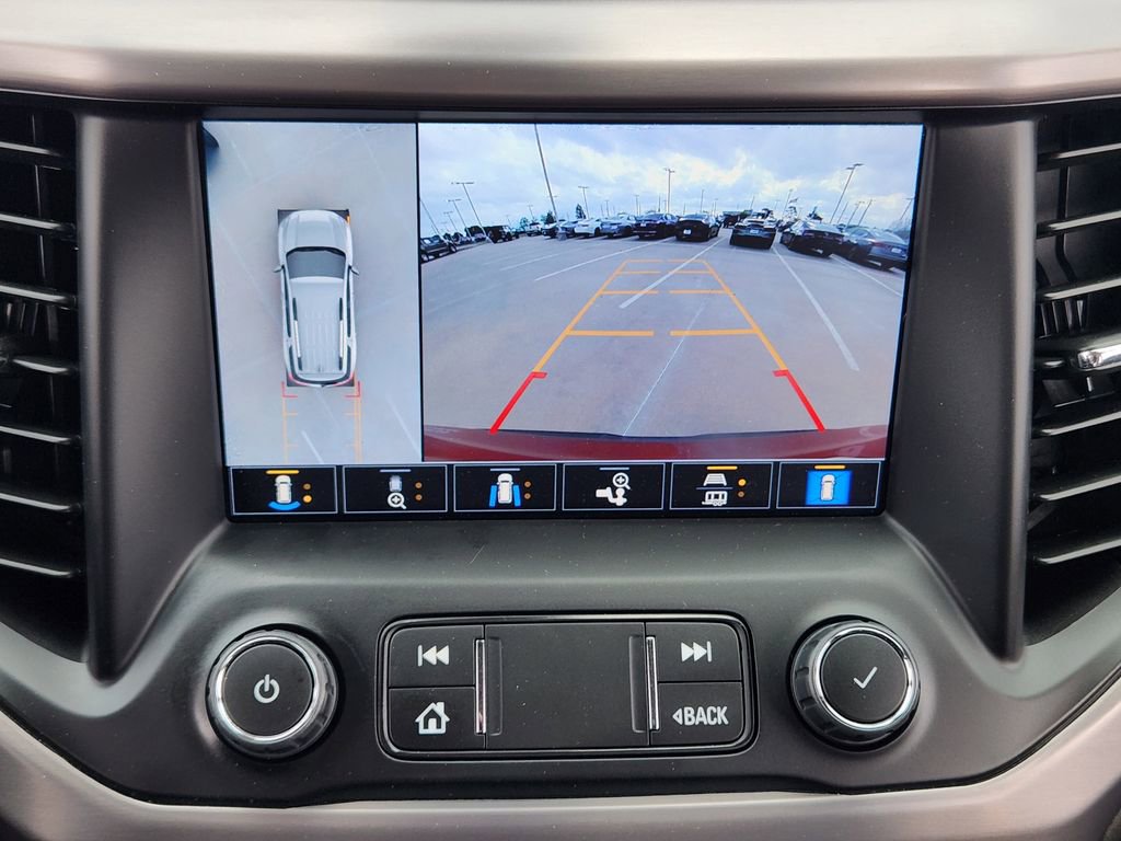 Used 2022 GMC Acadia AT4 w/ Technology Package AWD/4WD image 24