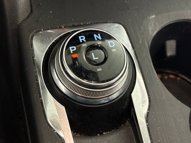 Used 2020 Ford Escape Titanium image 27