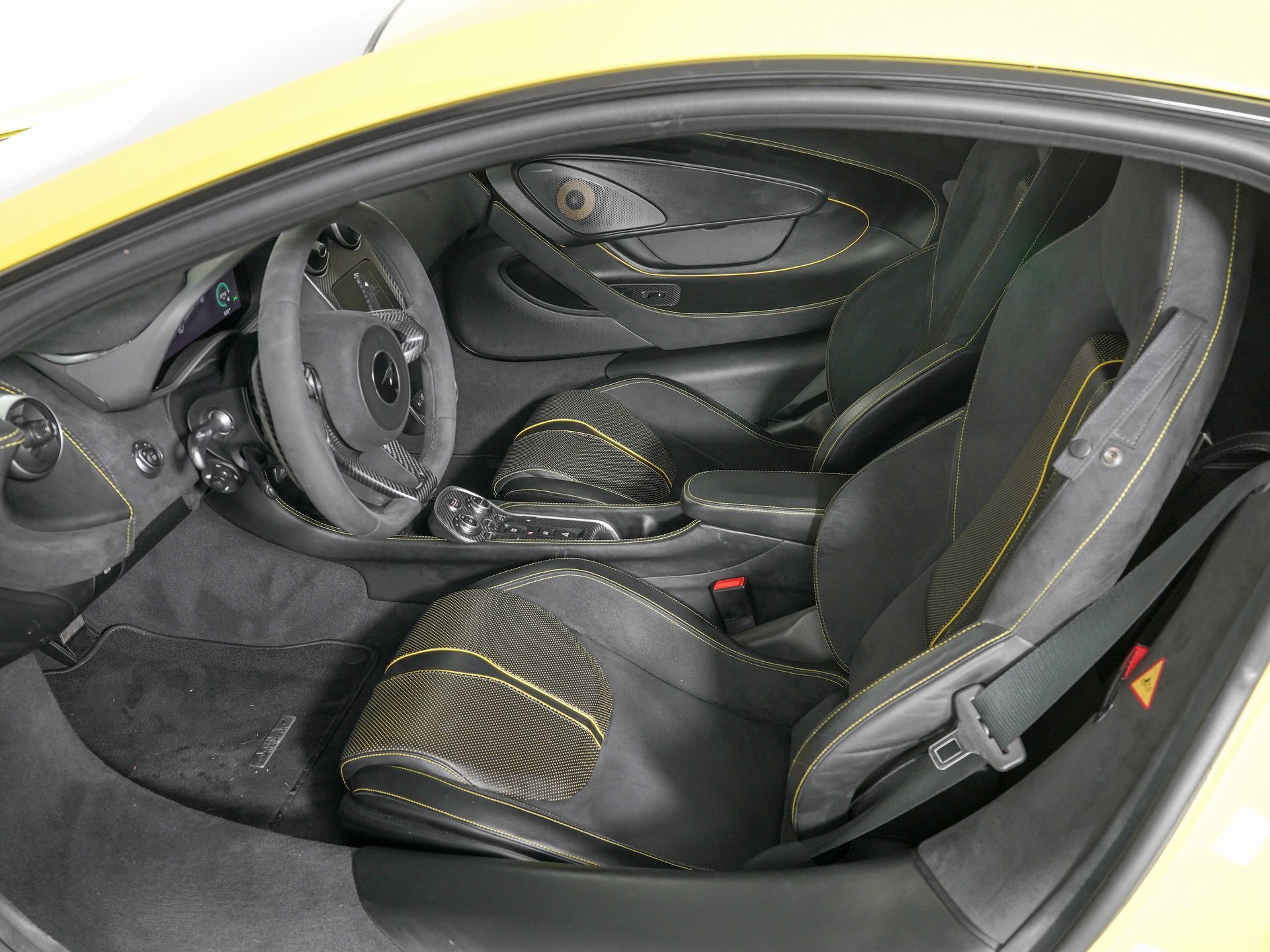 Used 2019 McLaren 570S Coupe image 10