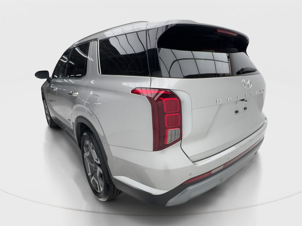 Used 2025 Hyundai Palisade Limited FWD image 10