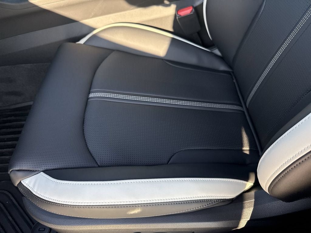 New 2026 Kia K5 GT-Line FWD image 9