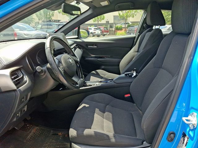 Used 2019 Toyota C-HR XLE FWD image 14