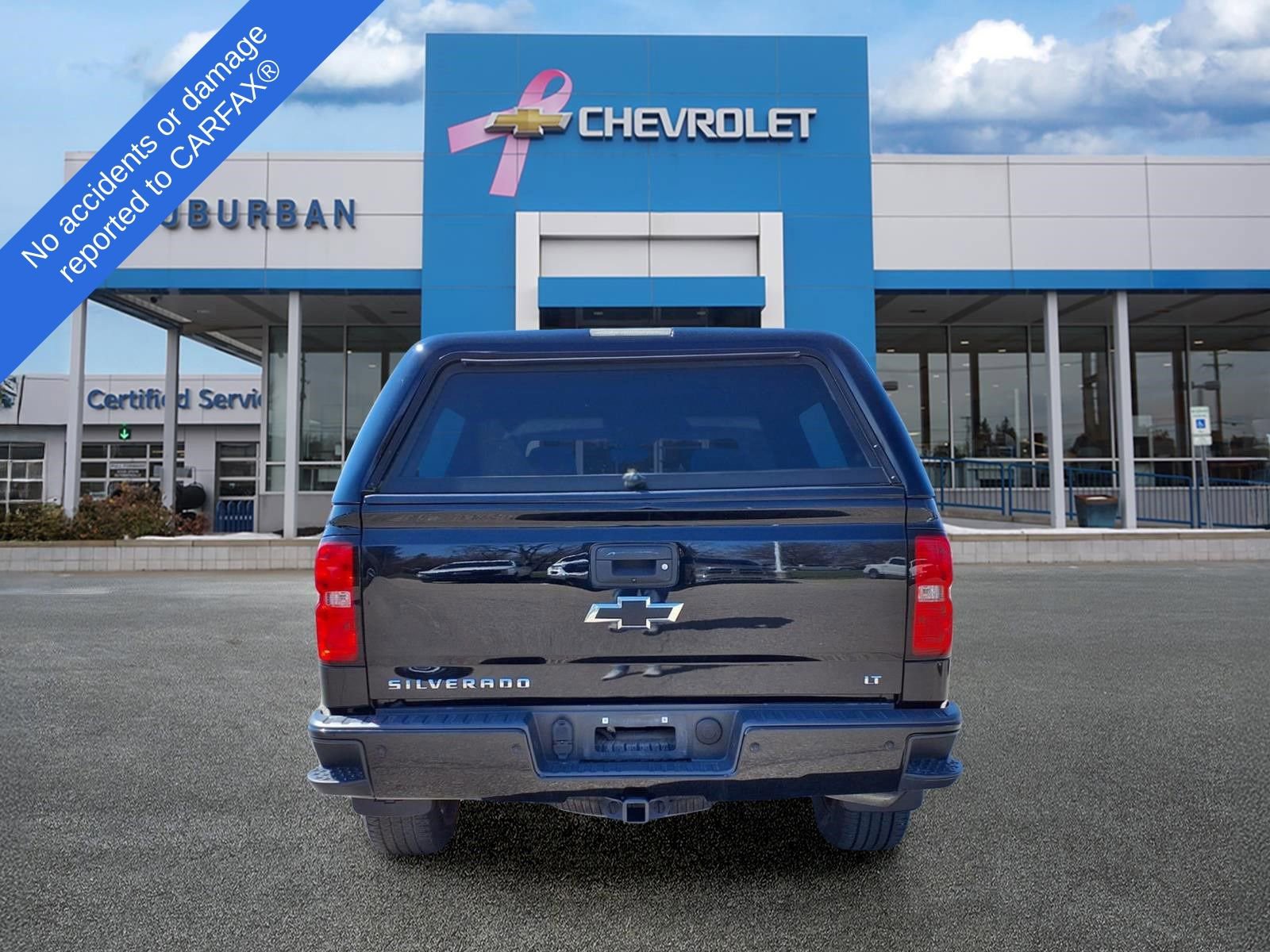 Used 2017 Chevrolet Silverado 1500 LT w/ Midnight Edition AWD/4WD image 7