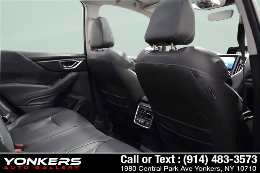 Used 2022 Subaru Forester Touring AWD/4WD image 14