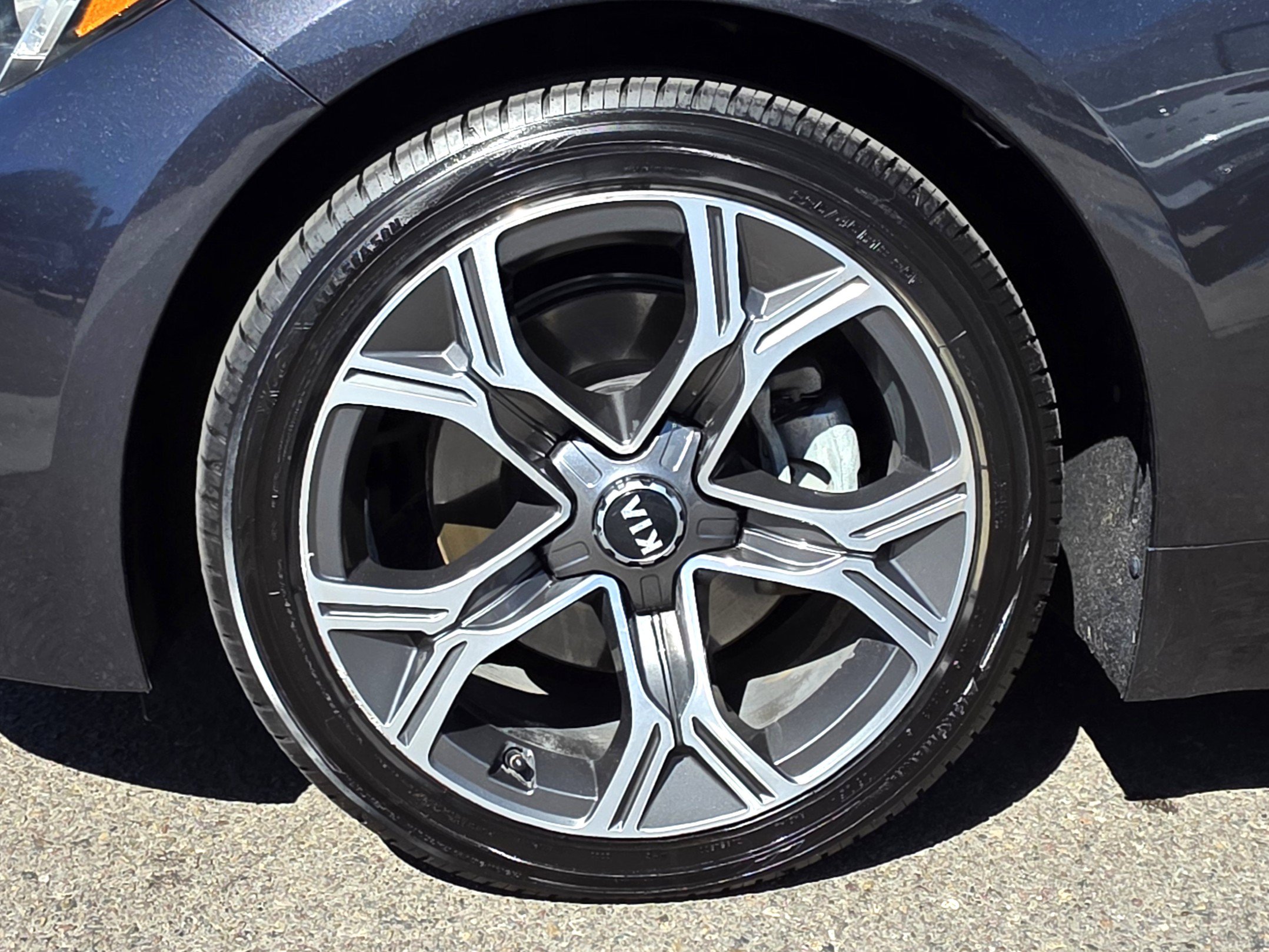 Used 2020 Kia Stinger GT-Line image 9