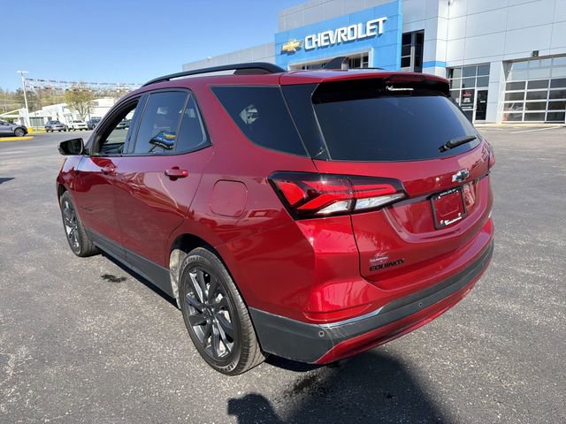 Used 2022 Chevrolet Equinox RS w/ RS Leather Package image 6