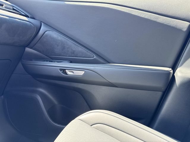 New 2026 Lexus TX 500h AWD image 22